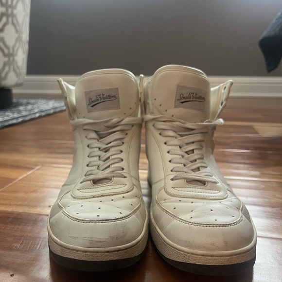 Louis Vuitton high tops - Picture 4 of 4